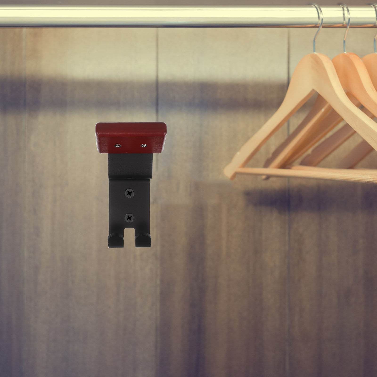ที่แขวนมอเตอร์ไซค์ติดผนังแบบแข - Motorcycle Gear Hanger บทวิจารณ์และราคา
